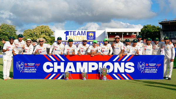 Pakistan sweep Sri Lanka 2-0 in Test