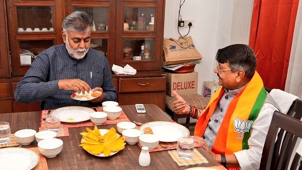 प्रहलाद पटेल और कैलाश विजयवर्गीय की दिल्ली में मुलाकात प्रहलाद पटेल और कैलाश विजयवर्गीय की दिल्ली में मुलाकात
