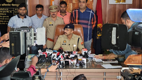 Love happened with PUBG friend and women came india to meet her lover arrested from Haryana 