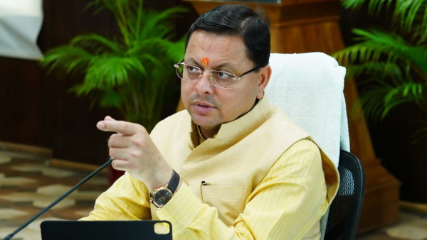 CM Pushkar Singh Dhami instructions complaints received CM helpline should not be closed forcefully.