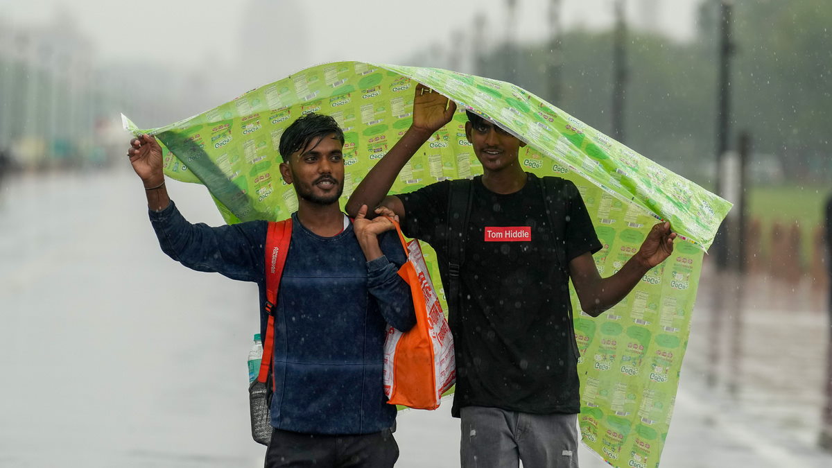 Delhi Weather Today: 