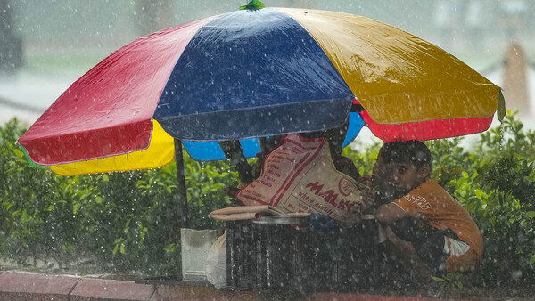 Delhi Weather Today