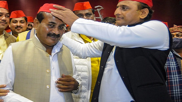 SP को बड़ा झटका, दारा सिंह चौहान ने विधायकी से दिया इस्तीफा