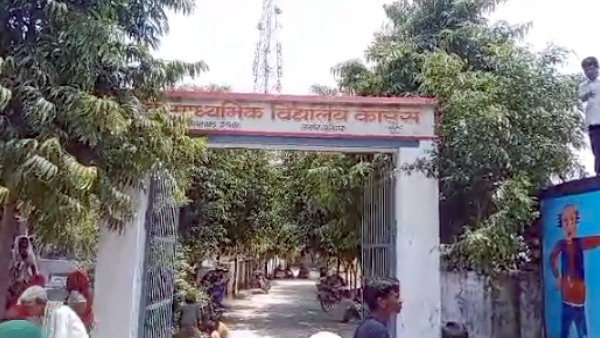 child snake bite 6 year old and Tantrik of three districts were called to revive the dead child