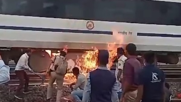 निजामुद्दीन जा रही वंदेभारत के कोच की बैटरी में लगी आग