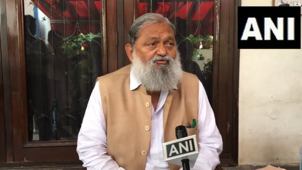 Haryana Anil Vij says Rahul Gandhi went to see the place where 3 idiots were sitting