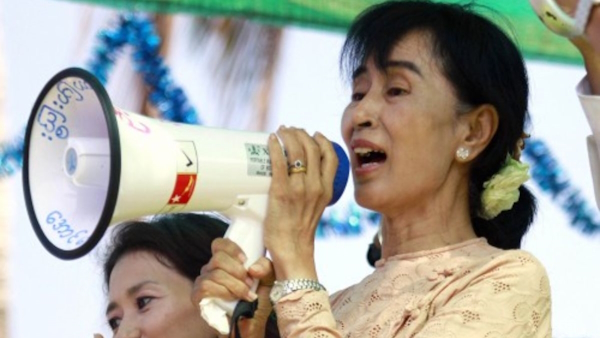 Aung San Suu Kyi pardoned