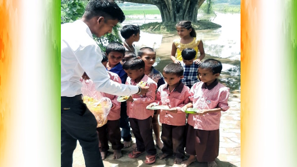 village Telwari independence day celebration and tricolor hoisted in a school amidst the flood water village Telwari independence day celebration and tricolor hoisted in a school amidst the flood water