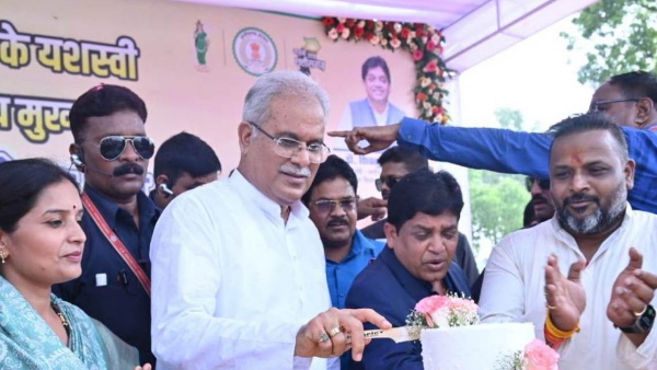 BHUPESH BAGHEL SHRAM SAMMAN