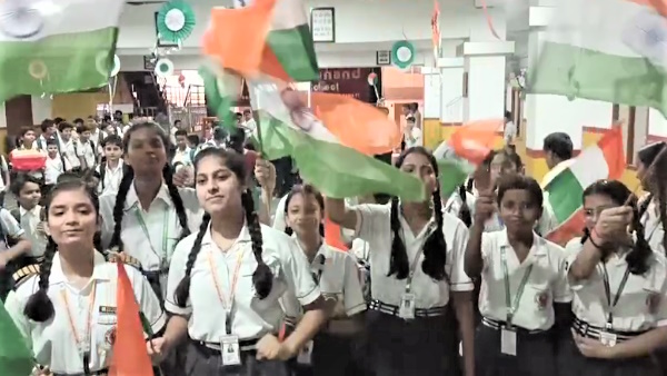 Celebration of Chandrayaan 3 success in india fireworks Vande Mataram shouts sweets distributed