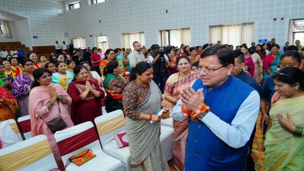  Chief Minister Pushkar Singh Dhami congratulated the people of the state on Rakshabandhan.