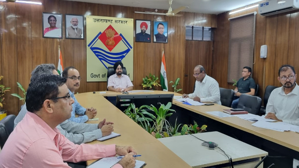  Chief Secretary Sandhus instructions concerned departments need to fight lumpy disease together