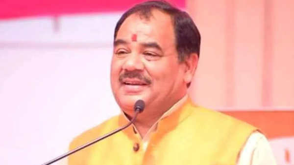 Vigilance team reached the medical college of former minister Harak Singhs son in Dehradun, searched the documents