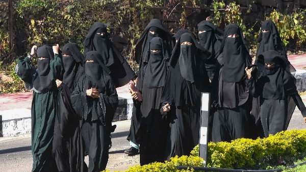 Girls Tonsured In Indonesia