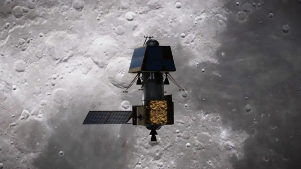 ISRO Chief over Chandrayaan-3 600.jpg