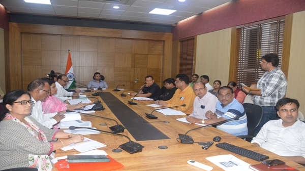 Jabalpur-Ensure-adequate-availability-of-fertilizers-mp
