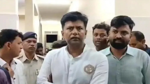 Karnataka MLA KC Veerendra Video