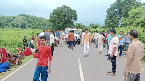 Katni-road-accident-Sleemanabad-today-news
