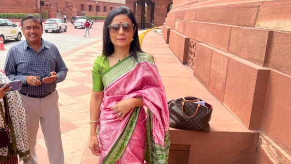 tmc-mp-mahua-moitra