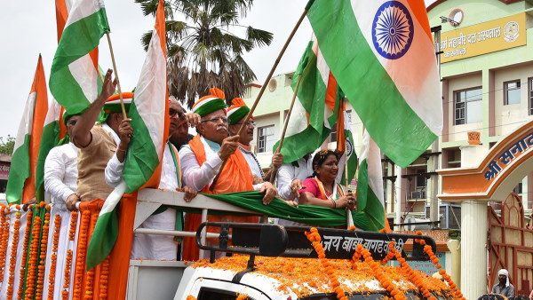 Haryana: CM Manohar Lal says we all are breathing in the open air because of the sacrifices