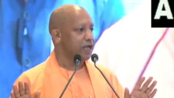योगी आदित्यनाथ 