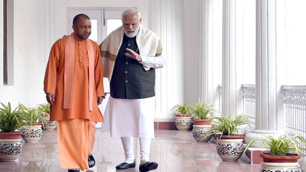 योगी आदित्यनाथ 