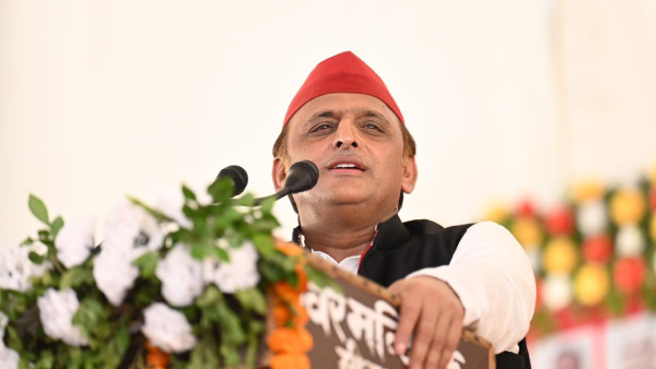 अखिलेश यादव 