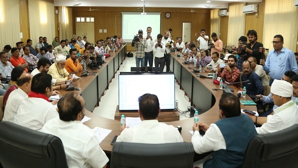 प्रधानमंत्री श्री मोदी संत रविदास मंदिर निर्माण का भूमिपूजन 