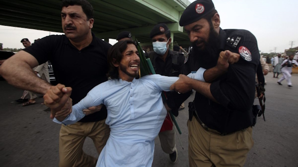 Protesting Imran Khans Arrest