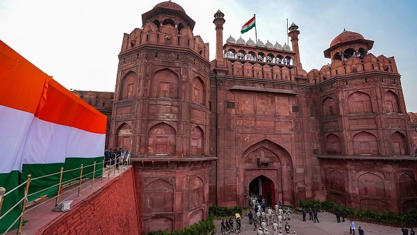 स्वतंत्रता दिवस कार्यक्रम में उत्तराखंड की महिला आमंत्रित