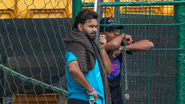 Rishabh Pant stuns everyone Rishabh Pant stuns everyone