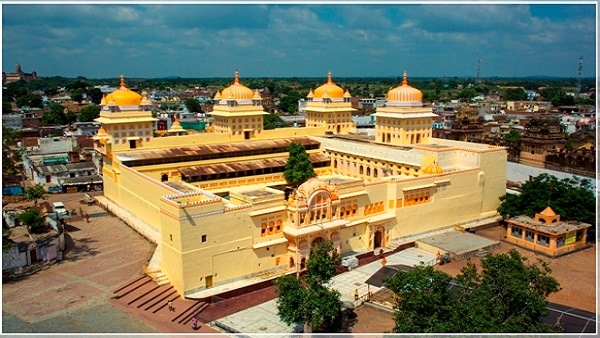 Orchha: रामराजा सरकार के वीआईपी दर्शन, राजभोग होंगे महंगे, गर्भगृह से बाहर आएंगे सरकार