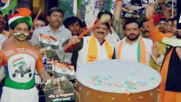 BJP candidate from Bhopal Madhya Alok Sharma played drums on the successful landing of Chandrayaan-3