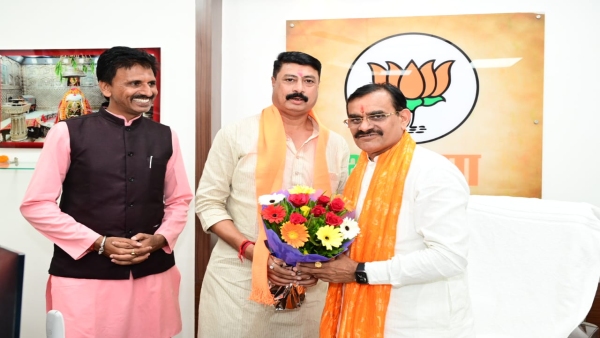 Modi has done welfare of the poor by reducing the price of domestic LPG cylinder by Rs 200: MP BJP