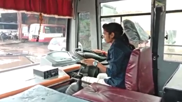 first batch of 17 women roadways bus drivers ready after training in kanpur