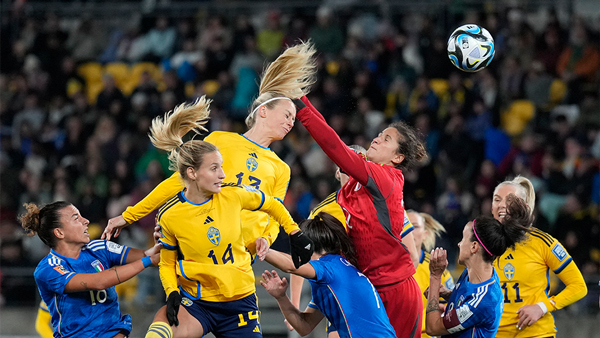 Kit Changes Give Womens Football a New Look