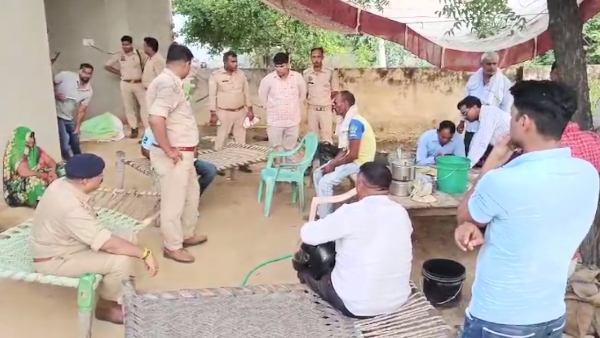 mother and daughter killed over property dispute in aligarh after her husband died 4 days ago 