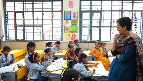 atishi inspected skvs school