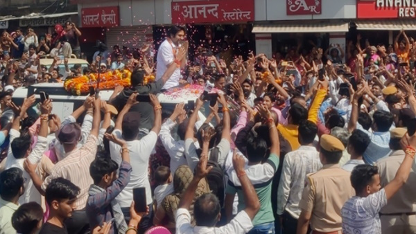 Bageshwar baba Sikar Photo 