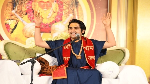 धीरेंद्र शास्त्री बोले: पूरे भारत को हनुमानजी का बनाना धीरेंद्र शास्त्री बोले: पूरे भारत को हनुमानजी का बनाना