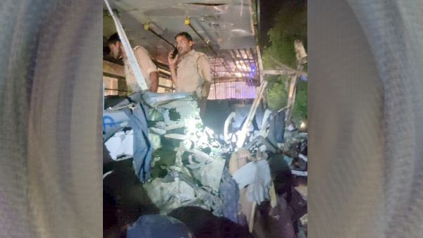 Barabanki Accident Bus rammed into DCM loaded with iron rods 2 died on the spot many serious
