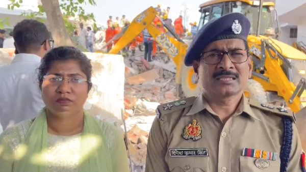 3 storey house collapsed in Barabanki one more body recovered 3 died one still trapped