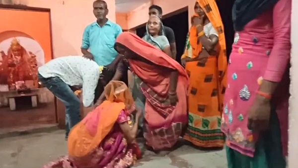 boy went to meet his girlfriend in her house got caught by gf parents and both got married boy went to meet his girlfriend in her house got caught by gf parents and both got married