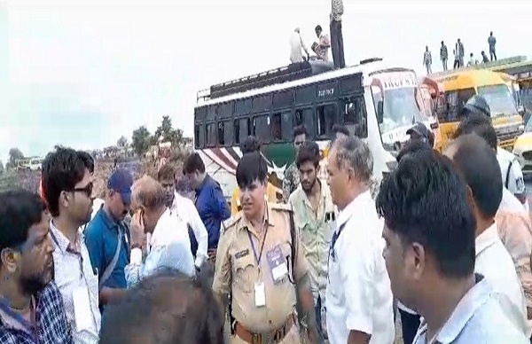  पीएम की सभा कवरेज करने गई मीडिया जाम में फंसी, 7 घंटे बाद बिना कवरेज लौटना पड़ा
