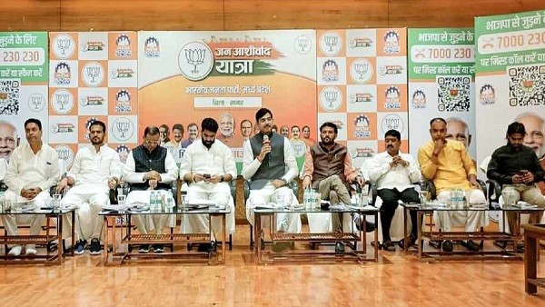 भाजपा का मतलब है विकास की गारंटीः आशीष अग्रवाल