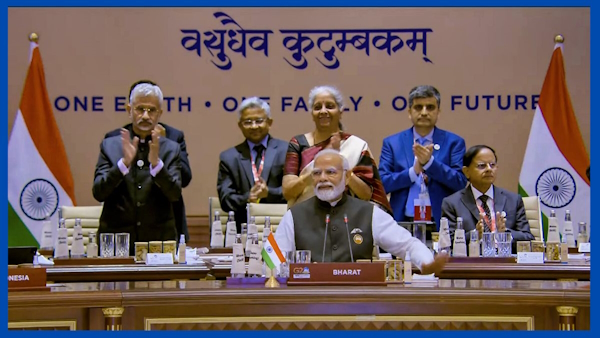 blue economy in hindi