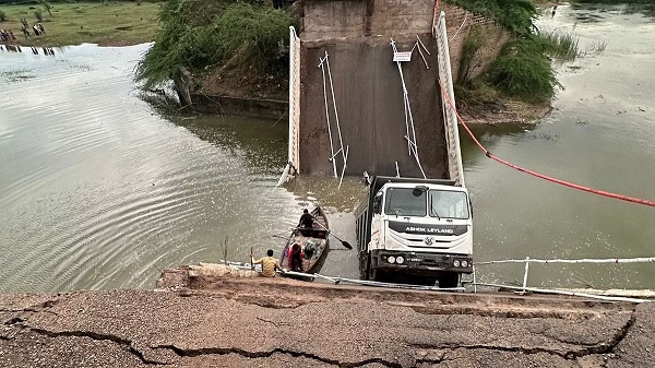 Gujarat bridge collapsed