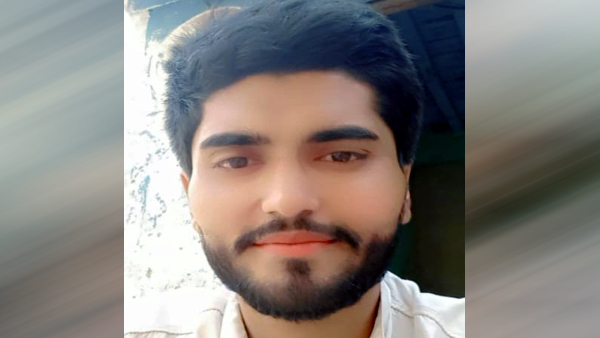 thief died while running due to electrocution on the roof in hapur of up