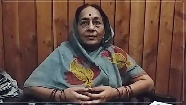 nbw-issued-against-kashi-nareshs-daughter-and-son-in-law