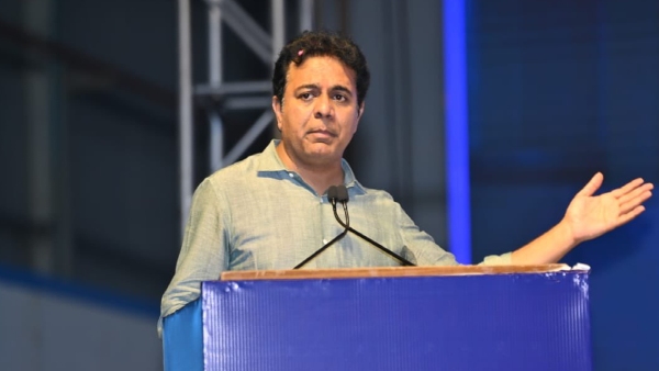 KTR over Palamuru Lift Irrigation 
